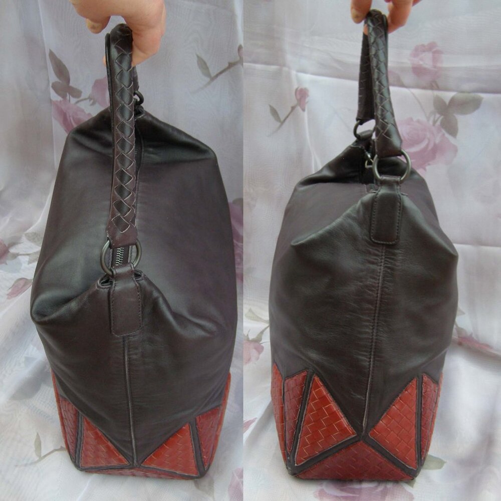 EUC BOTTEGA VENETA Large Leather Purple Eggplant Hobo Bag - Picture 7 of 16